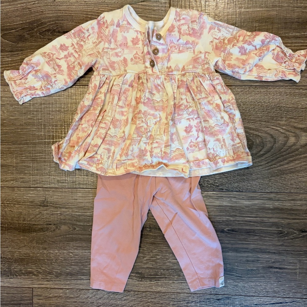 Burt’s Bees Pink and cream top with matching leggings